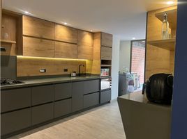 3 Habitación Apartamento en alquiler en Colombia, Medellín, Antioquia, Colombia