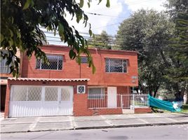 4 Bedroom House for sale in Bogota, Cundinamarca, Bogota