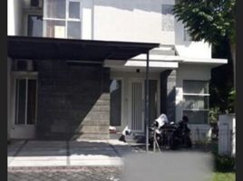 4 Schlafzimmer Haus zu verkaufen in Dukuhpakis, East Jawa, Dukuhpakis