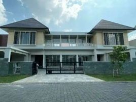 7 Bedroom House for sale in Lakarsantri, Surabaya, Lakarsantri