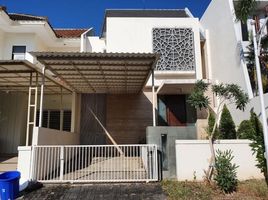 5 Kamar Rumah for rent in Lakarsantri, East Jawa, Lakarsantri