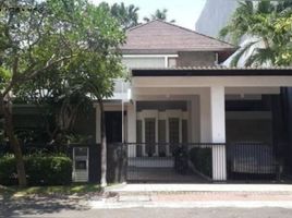 5 Bedroom House for sale in Dukuhpakis, Surabaya, Dukuhpakis