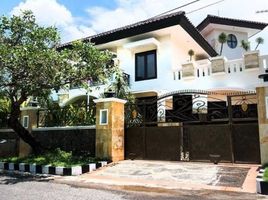 4 Kamar Rumah for sale in Wonocolo, Surabaya, Wonocolo