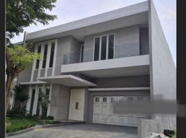 5 Bedroom House for sale in Dukuhpakis, Surabaya, Dukuhpakis