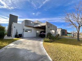 3 Habitación Villa en venta en Zarate, Buenos Aires, Zarate