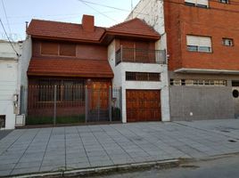 4 Bedroom House for sale in Lanus, Buenos Aires, Lanus