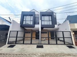 4 Bedroom House for sale in Waru, Sidoarjo, Waru