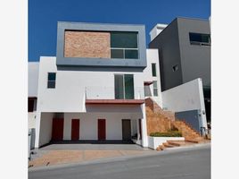 Maison 4 chambre à vendre à Santiago, Nuevo Leon, Santiago