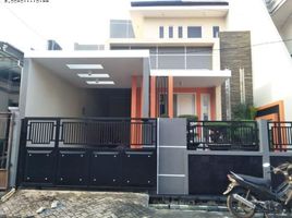 4 Bedroom House for sale in Wonokromo, Surabaya, Wonokromo