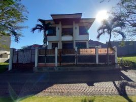 5 Habitación Villa en venta en Lakarsantri, East Jawa, Lakarsantri