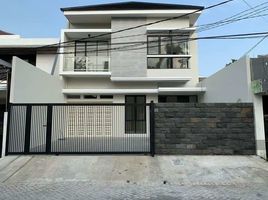 6 Habitación Casa en venta en Tenggilis Mejoyo, East Jawa, Tenggilis Mejoyo