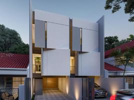 3 Habitación Villa en venta en Mulyorejo, East Jawa, Mulyorejo