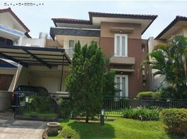 4 Bedroom House for sale in Gubeng, Surabaya, Gubeng