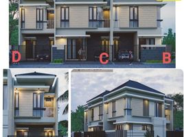 3 Habitación Villa en venta en Rungkut, East Jawa, Rungkut