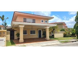 4 Bedroom House for sale in Panama, Rufina Alfaro, San Miguelito, Panama, Panama