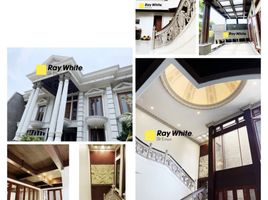 5 Bedroom House for sale in Siloam Hospitals Surabaya, Gubeng, Gubeng