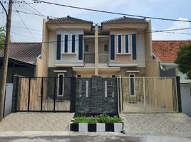 3 Habitación Villa en venta en Rungkut, East Jawa, Rungkut
