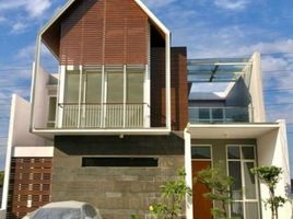 4 Habitación Casa en venta en Wiyung, East Jawa, Wiyung