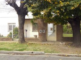 2 Habitación Villa en venta en Morón, Buenos Aires, Morón