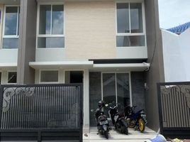 4 Bedroom House for sale in East Jawa, Tambaksari, Surabaya, East Jawa