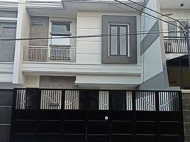 4 Habitación Villa en venta en Mulyorejo, East Jawa, Mulyorejo