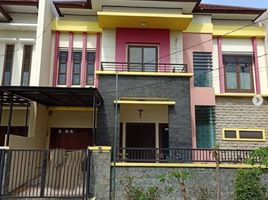 4 Bedroom House for sale in East Jawa, Sukolilo, Surabaya, East Jawa