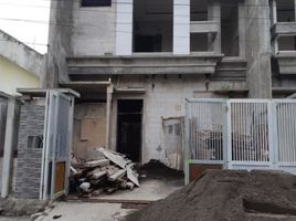 4 Habitación Villa en venta en Sukolilo, East Jawa, Sukolilo