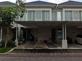 3 Habitación Villa en venta en Wiyung, East Jawa, Wiyung