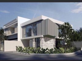5 Schlafzimmer Villa zu verkaufen in Wiyung, East Jawa, Wiyung