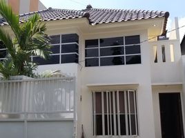 Maison 3 chambre à vendre à Wiyung, East Jawa, Wiyung