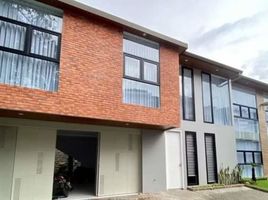 4 Bedroom House for sale in Bandung Advent Hospital, Sukajadi, Sukajadi