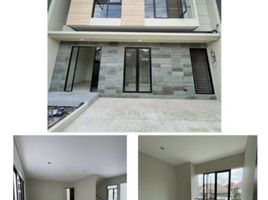 5 Bedroom Villa for sale in Mulyorejo, Surabaya, Mulyorejo