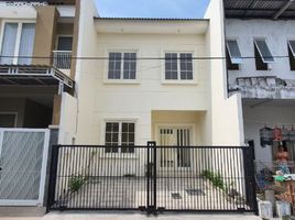 4 Habitación Casa en venta en Kenjeran, East Jawa, Kenjeran