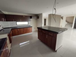 4 Bedroom Villa for sale in Medellin, Veracruz, Medellin