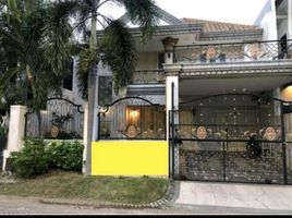 4 Bedroom House for sale in Dukuhpakis, Surabaya, Dukuhpakis