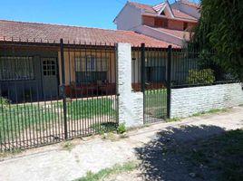 4 Bedroom House for sale in Quilmes, Buenos Aires, Quilmes