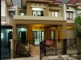 4 Bedroom House for sale in Gayungan, Surabaya, Gayungan