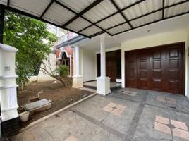 5 Bedroom House for sale in Dukuhpakis, Surabaya, Dukuhpakis