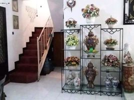 6 Bedroom Villa for sale in Kenjeran, Surabaya, Kenjeran