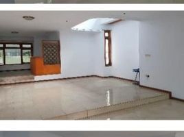 4 Habitación Casa en venta en Lakarsantri, East Jawa, Lakarsantri