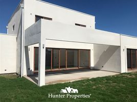 4 Bedroom Villa for sale in Maule, Maule, Talca, Maule
