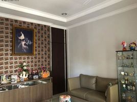 3 Habitación Casa en venta en Wiyung, East Jawa, Wiyung