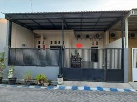 3 Kamar Vila for sale in Karangpilang, East Jawa, Karangpilang