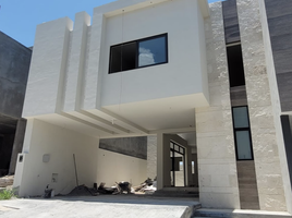 Maison 3 chambre à vendre à Santiago, Nuevo Leon, Santiago
