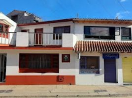 8 Bedroom House for sale in La Calera, Cundinamarca, La Calera