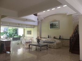 4 Bedroom Villa for sale in 23 Paskal Shopping Center, Andir, Cidadap