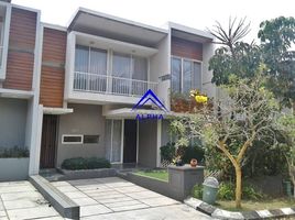 4 Bedroom House for sale in Cidadap, Bandung, Cidadap