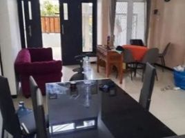 4 Habitación Villa en venta en Rungkut, East Jawa, Rungkut