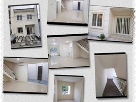 5 Bedroom House for sale in Kenjeran, Surabaya, Kenjeran