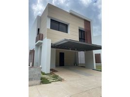 3 Bedroom Villa for sale in Curundu, Panama City, Curundu